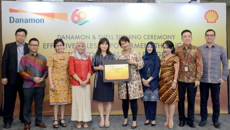 Kerjasama PT Bank Danamon Indonesia dan PT Shell Indonesia jabartoday.com/ISTIMEWA