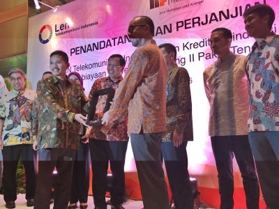 Penandatanganan Sindikasi Proyek Palapa Ring Paket Tengah jabartoday.com/ISTIMEWA