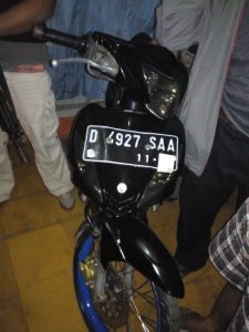 Barang bukti yang disita petugas Unit Reskrim Polsek Cicendo dari pelaku curanmor, Selasa (6/12) malam. 