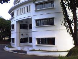 GEDUNG UNIVERSITY CENTER UPI, tempat berlangsungnya pemeriksaan auditor dari inspektorat jenderal Kementerian Pendidikan dan Kebudayaan, Jumat (17/7/2013) (musthafadenry) 