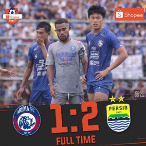 Arema FC vs Persib Bandung 1-2 Highlights